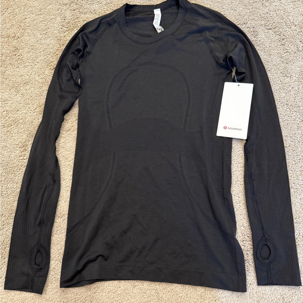 NWT Lululemon Swiftly Tech Long Sleeve Crew Size 6 Color BLK Black